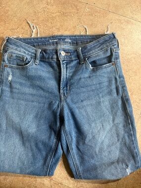 Old Navy Rockstar  Mid-Rise mid Wash /Super skinny Denim